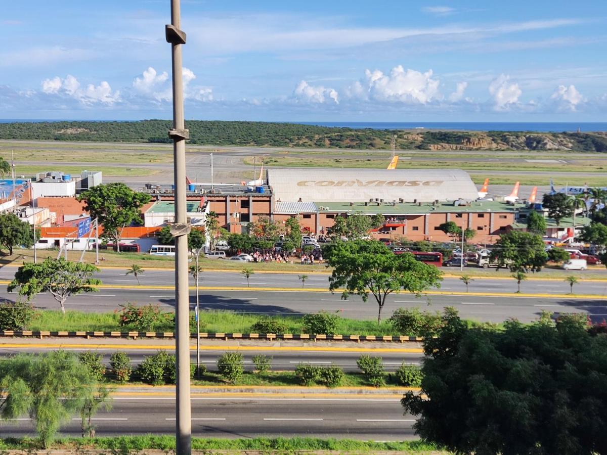 Apartamento Aeropuerto Maiquetia En Planta Baja Catia La Mar Kültér fotó